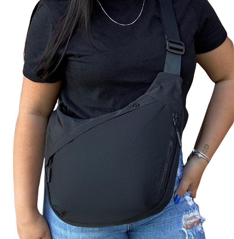 Adjustable Shoulder Strap And Modern Design