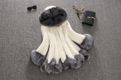 Faux Fur Women's White Rabbit Fur Mink Fur Winter Hooded Coat