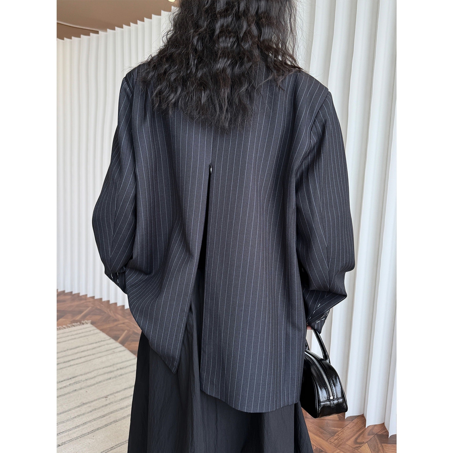 Design Lapel Wide Shoulder Striped Suit Casual Temperament Slimming Coat