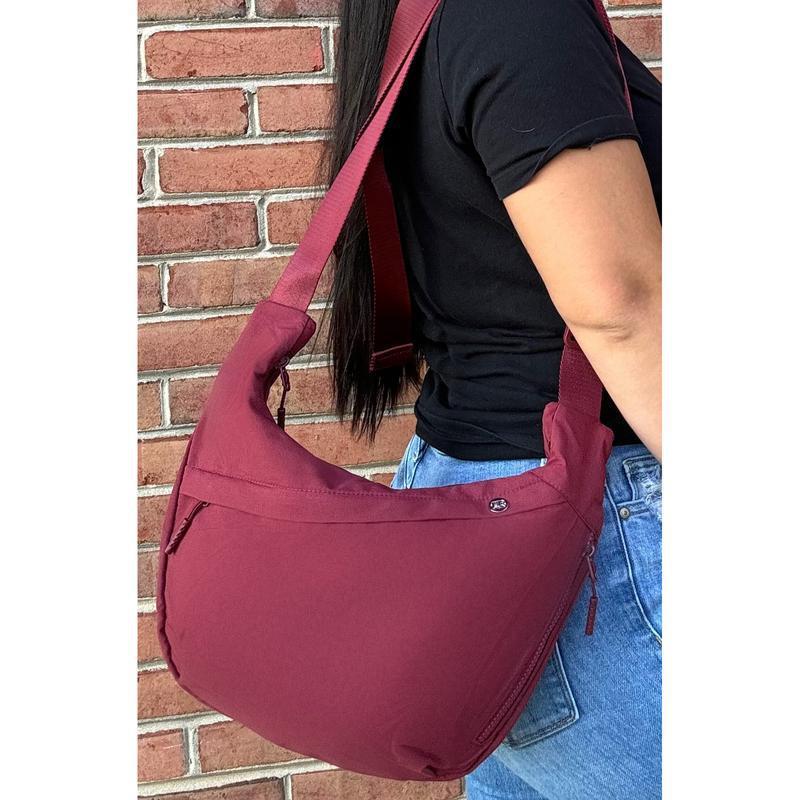 Adjustable Shoulder Strap And Modern Design