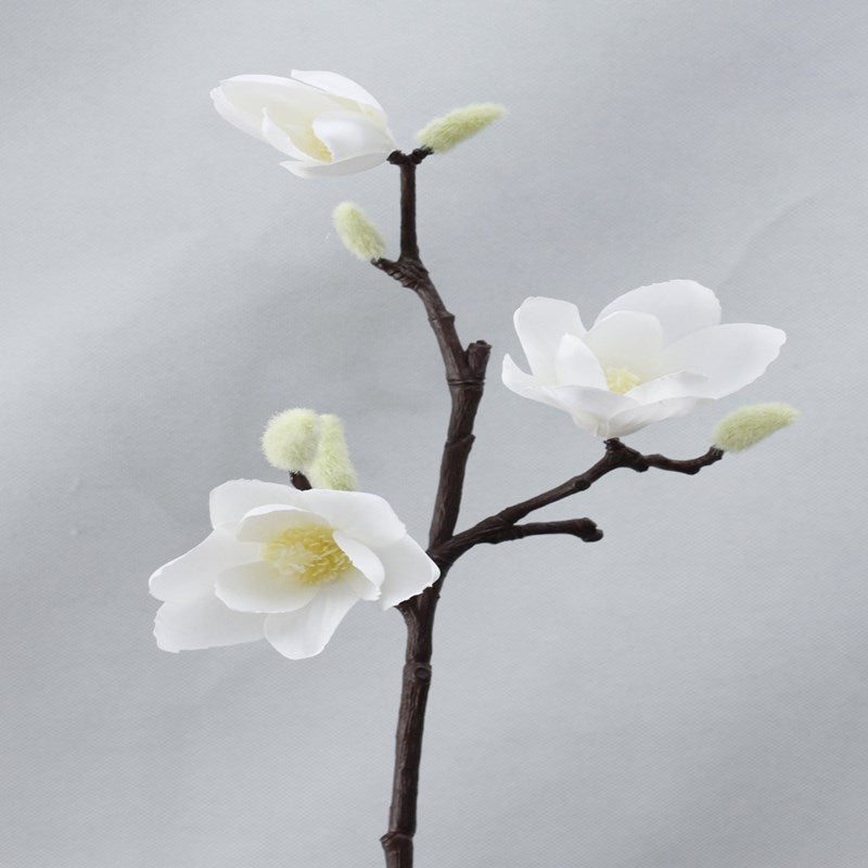 Fake flowers home decoration