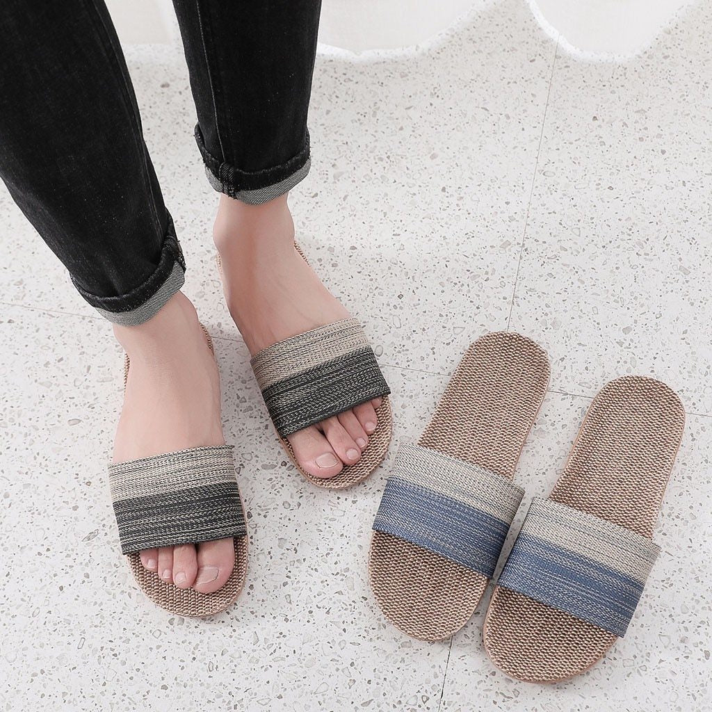 Linen slippers