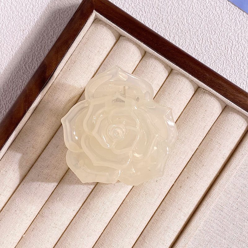 Elegant Retro Three-dimensional Rose Grip Camellia Back Head Half Tie Hairpin