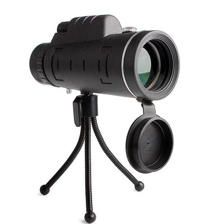 Waterproof monocular telescope for outdoor use