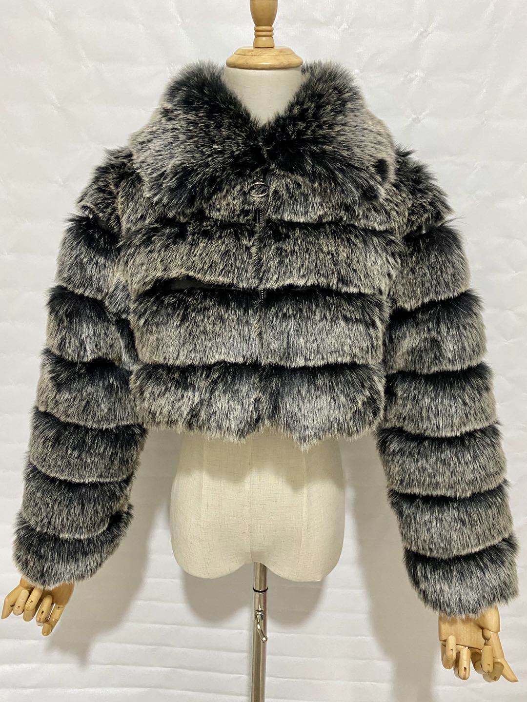 Lapel Imitation Fox Fur Long Sleeve Stitching Women's Light Luxury