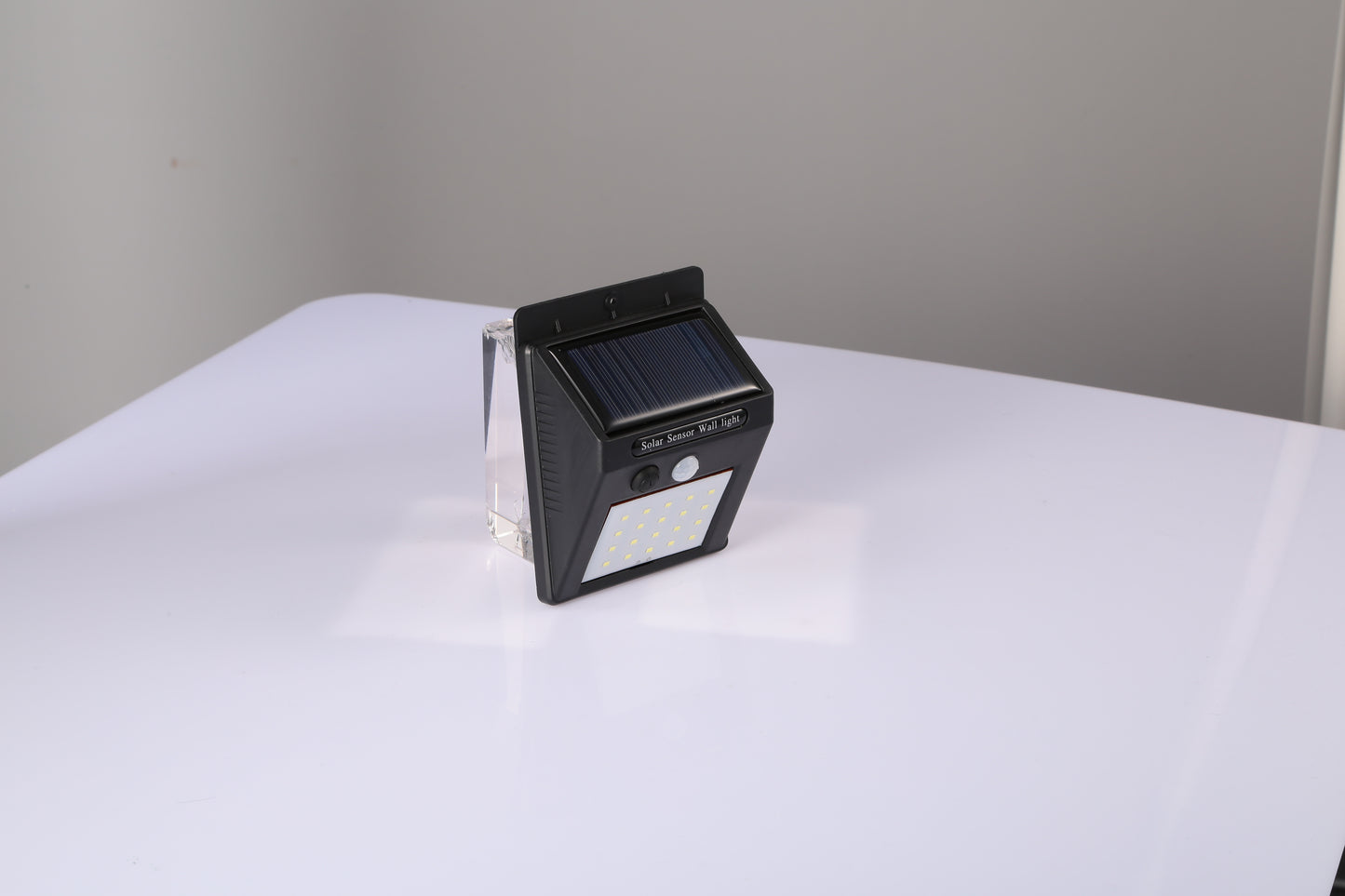 1Pc Solar Light 20 LEDs Outdoor PIR Motion Sensor Lights IP65 Waterproof 120 Degree Sensing Wide Angle Lighting For Garage Front Door Garden Pathway